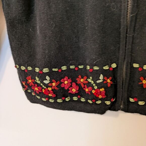 Woolrich Black Floral Embroidered Women's Jacket - Picture 2 of 7